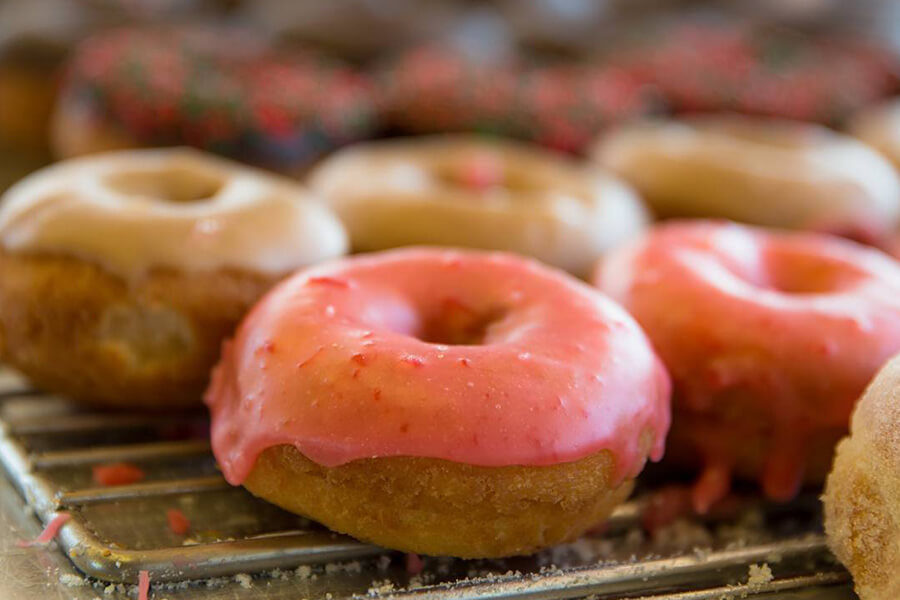 Randy's Donuts on South Lake Avenue in Pasadena