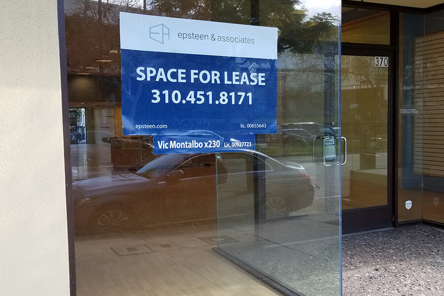 370 S Lake Avenue Exterior